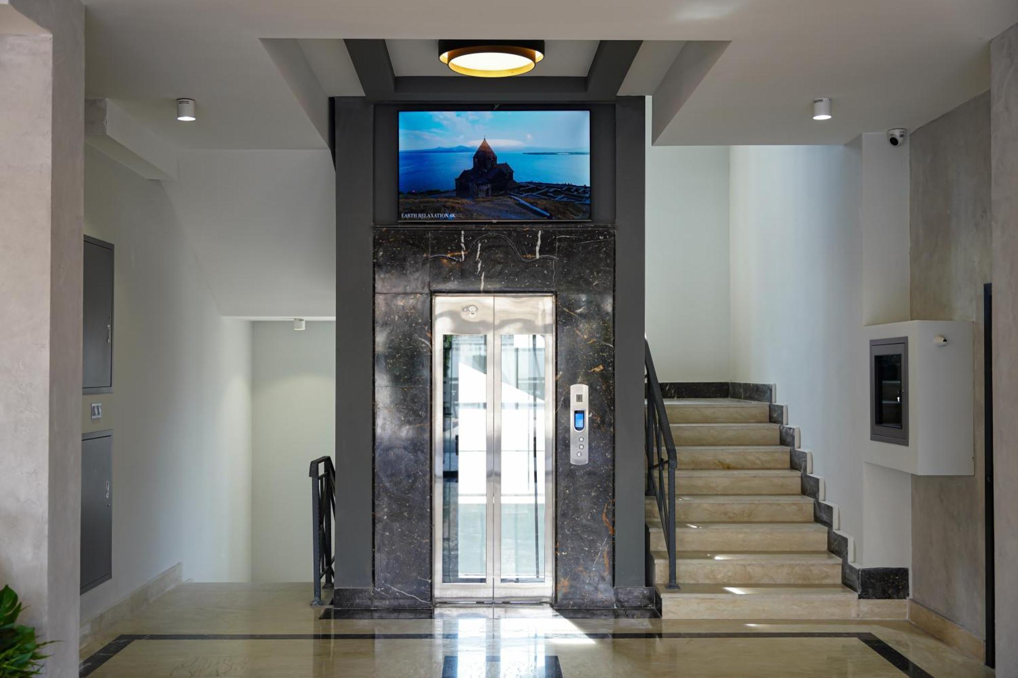 Dynasty Hotel & Spa Erevan Esterno foto