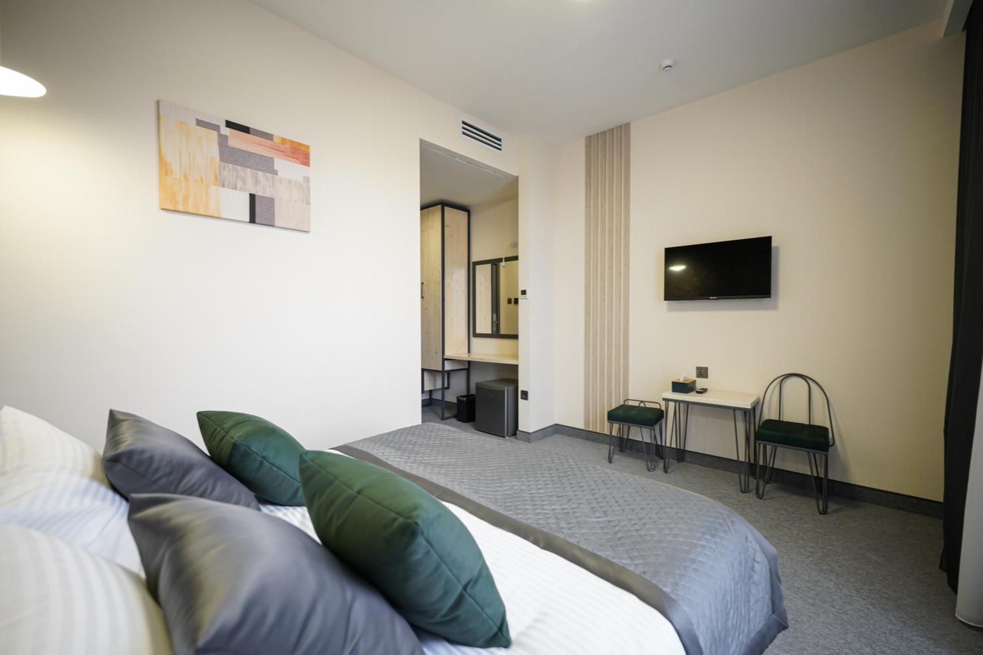 Dynasty Hotel & Spa Erevan Esterno foto