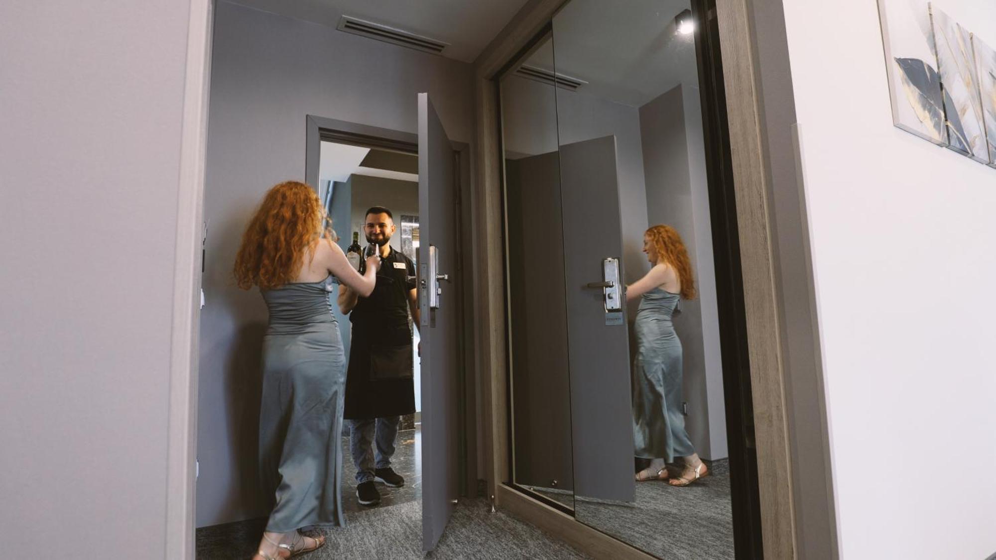Dynasty Hotel & Spa Erevan Esterno foto
